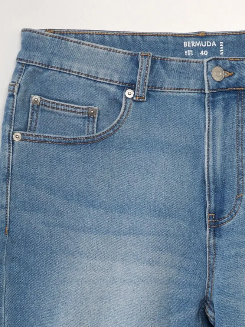 BERMUDAS SLIM VAQUERAS CON 5 BOLSILLOS  AZUL