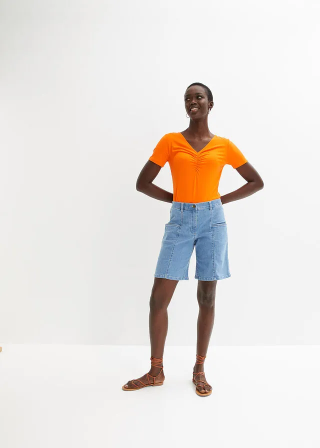 Bermudas vaqueras con bolsillos enormes y cintura cómoda azul claro denim