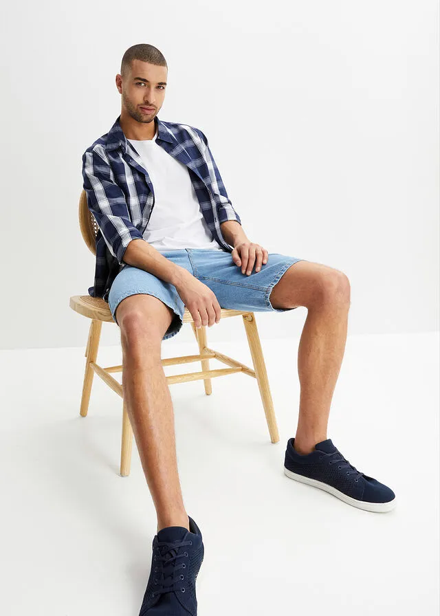 Bermudas vaqueras con cinturilla elástica lateral de corte clásico azul claro denim
