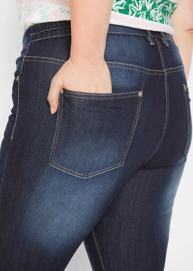 Bermudas vaqueras, elásticas, con bajo enrollado Vaquero oscuro