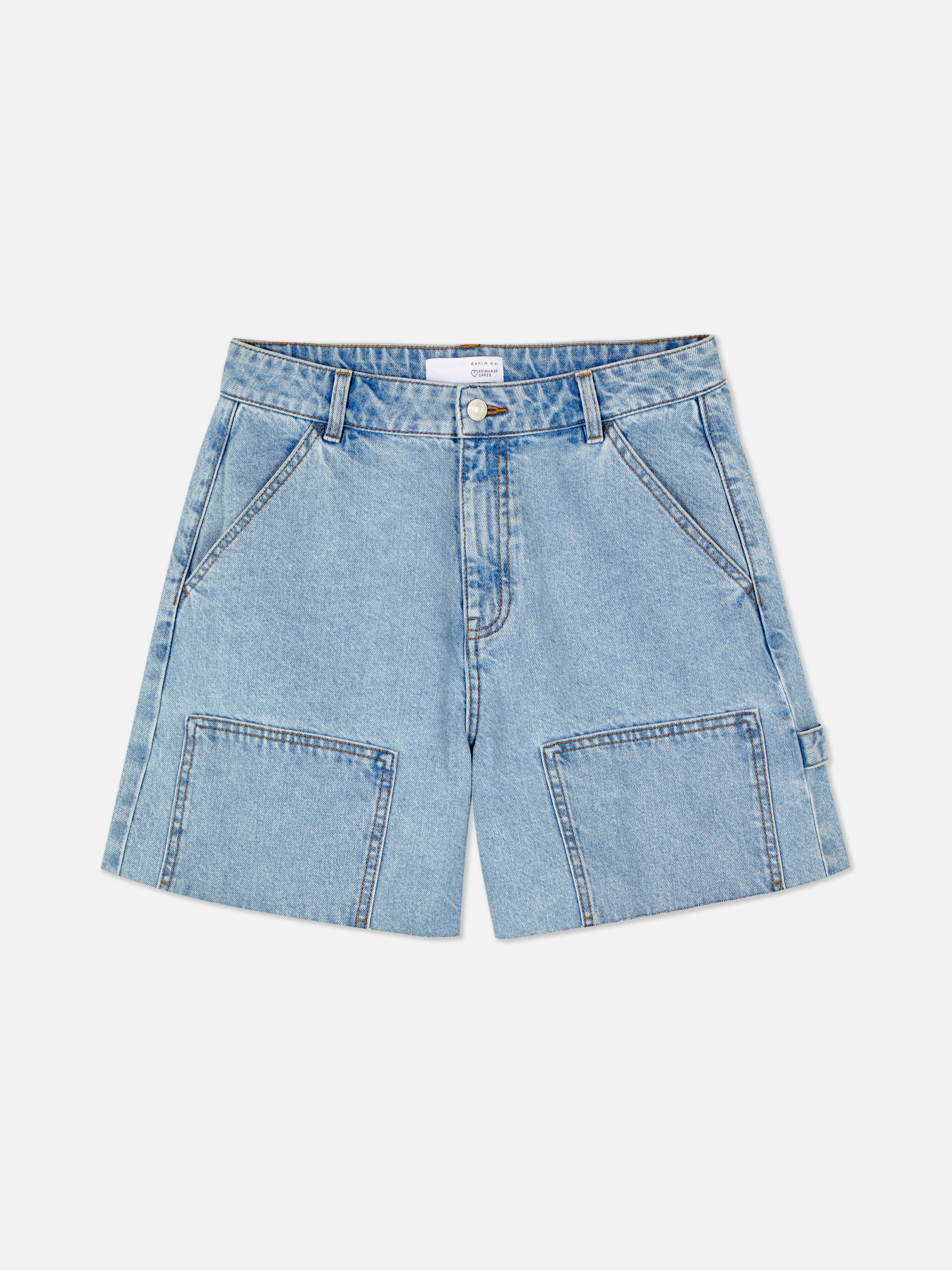 Bermudas vaqueras estilo carpintero