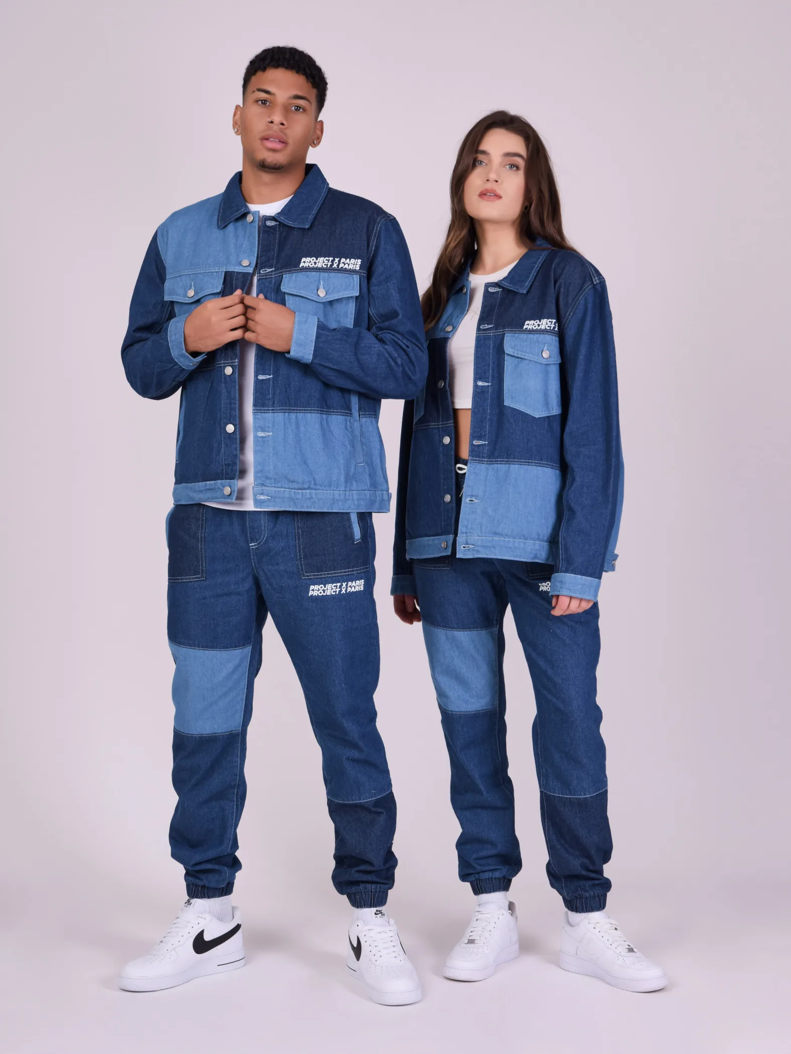 Chaqueta con inserciones vaqueras