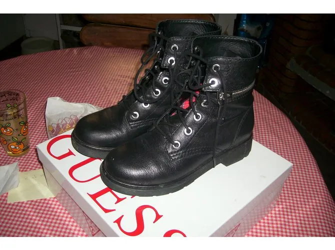 Guess Botines Negro 