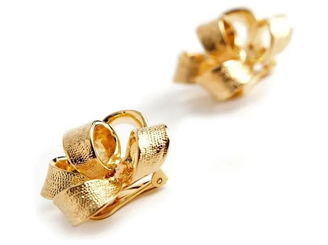 Kenneth Jay Lane Pendientes de lazo Dorado 