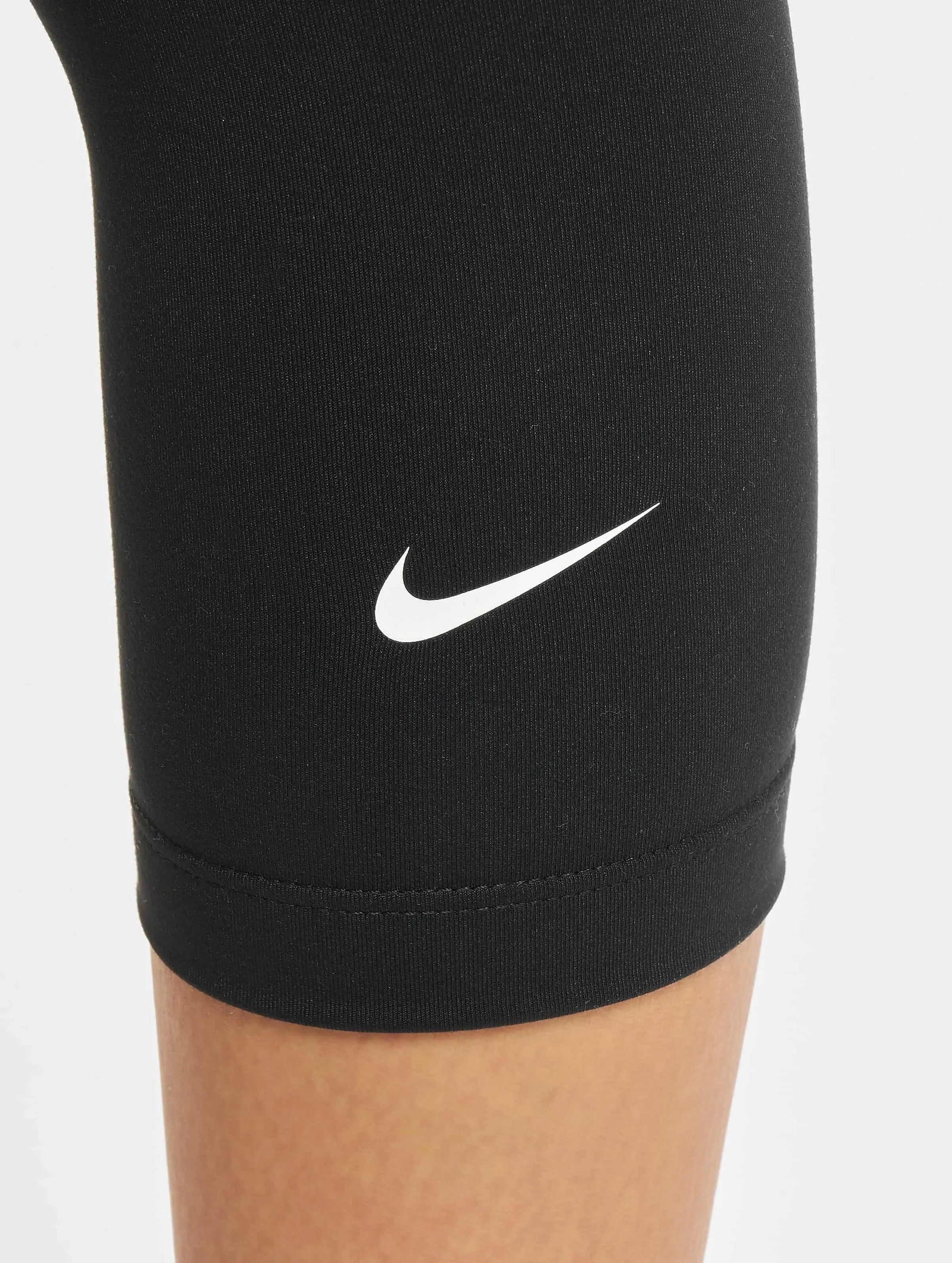 Nike One Capri