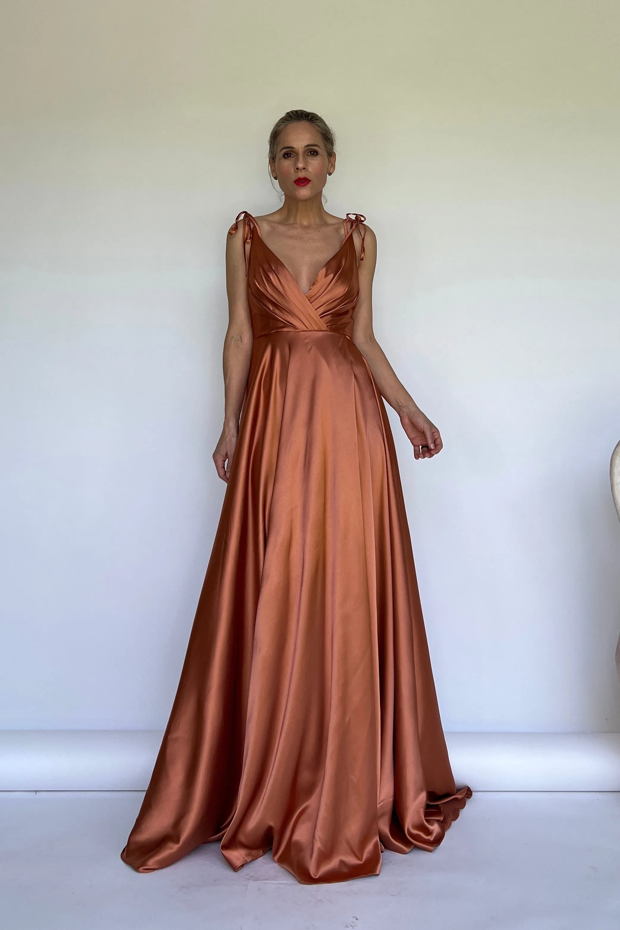 VESTIDO SATINADO