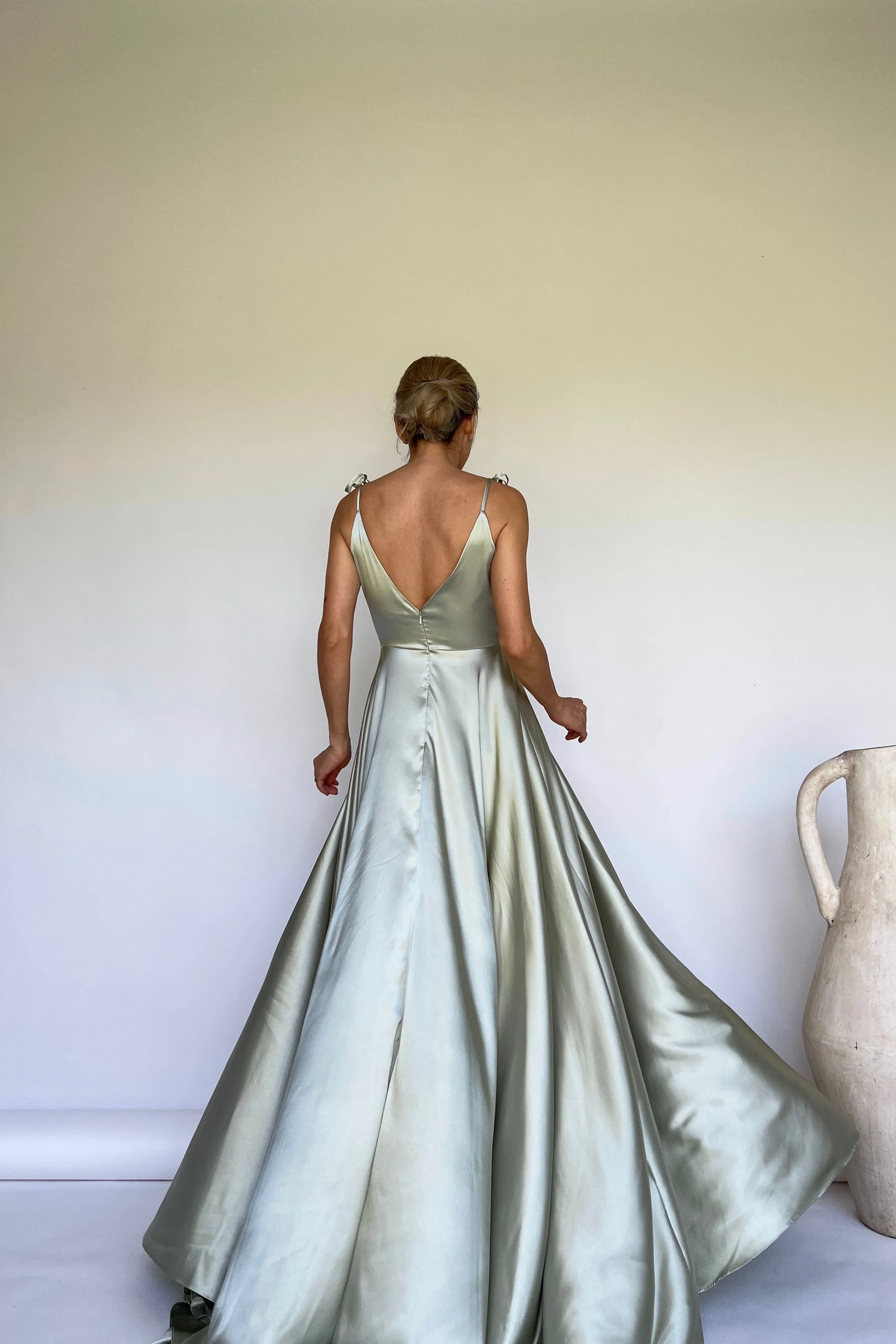 VESTIDO SATINADO
