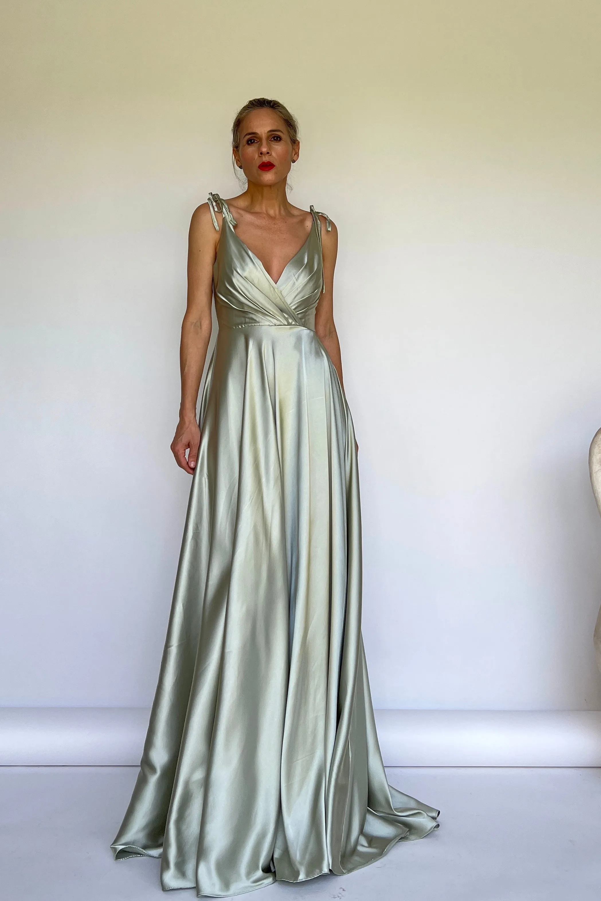 VESTIDO SATINADO