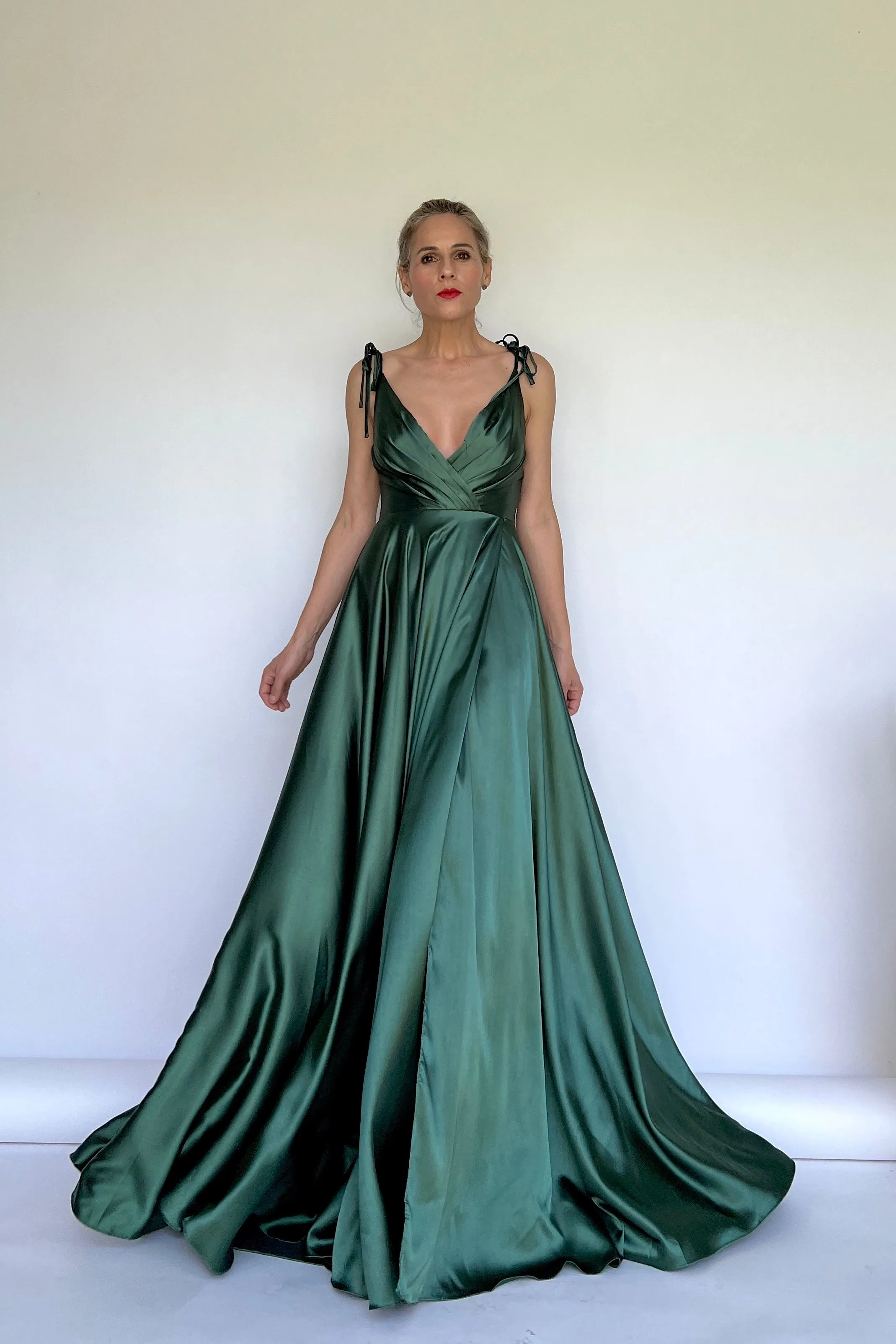 VESTIDO SATINADO